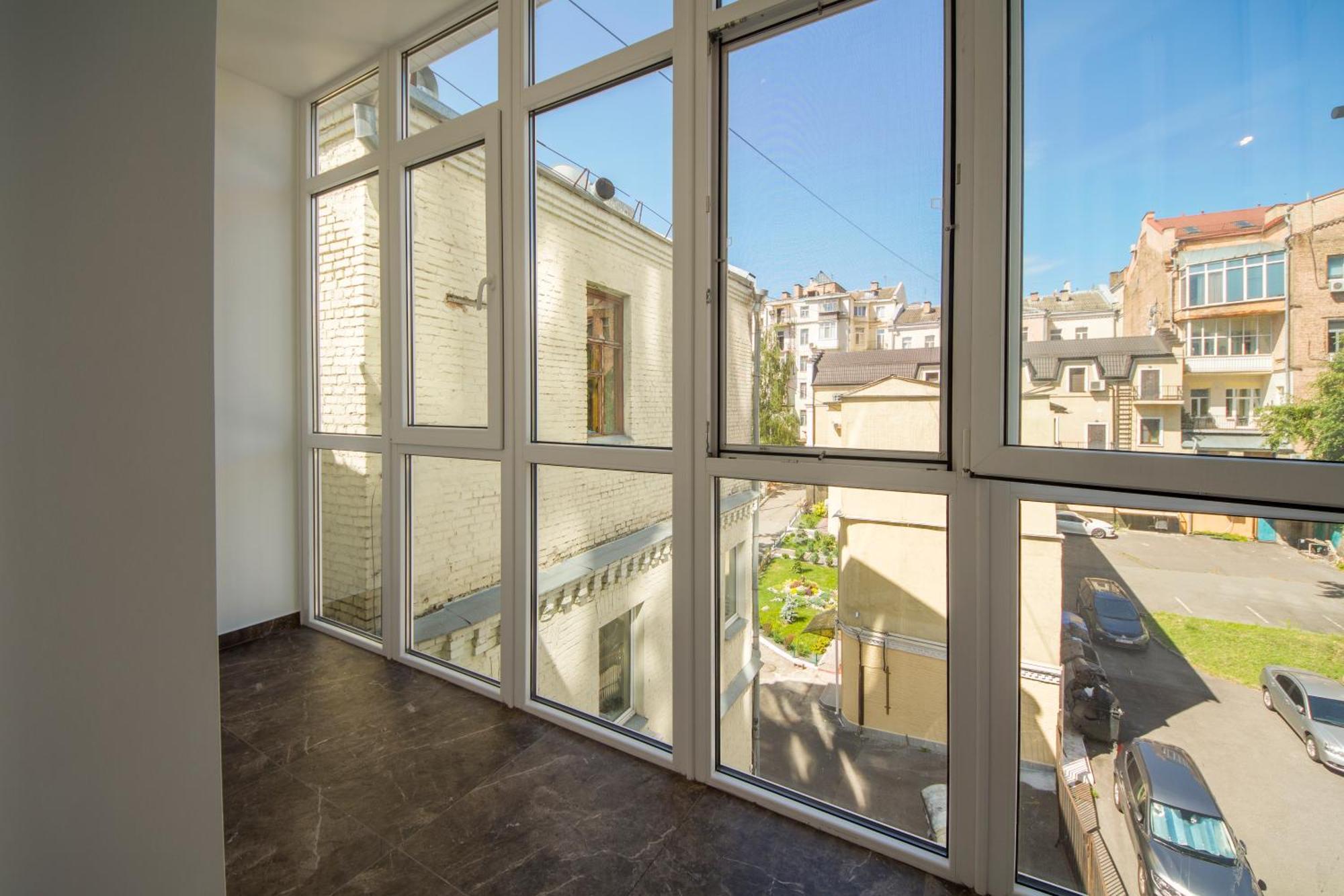 Central Apartments Palats Sportu Area Київ Номер фото
