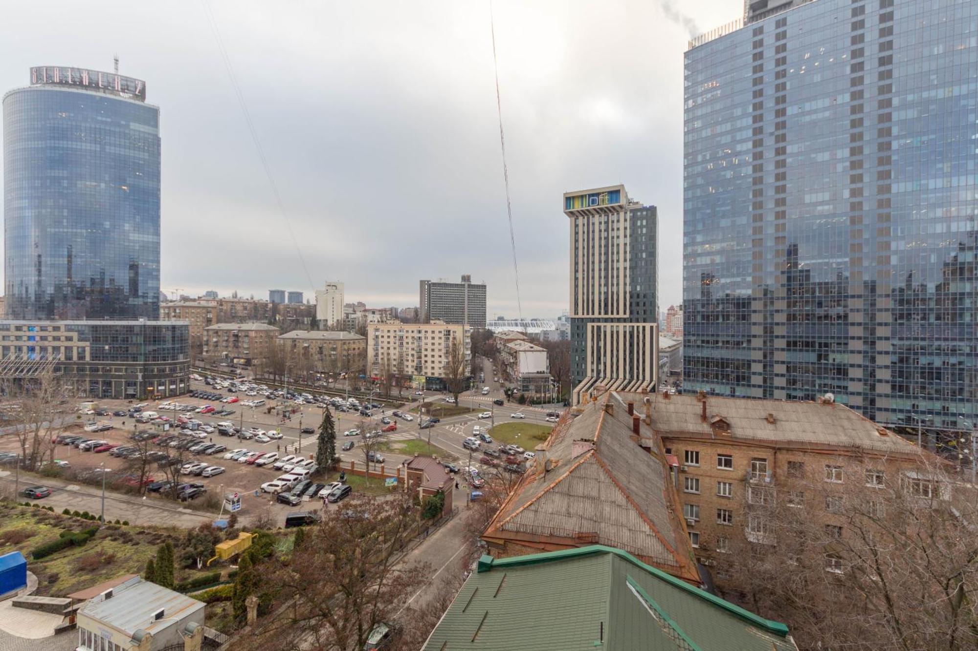 Central Apartments Palats Sportu Area Київ Екстер'єр фото